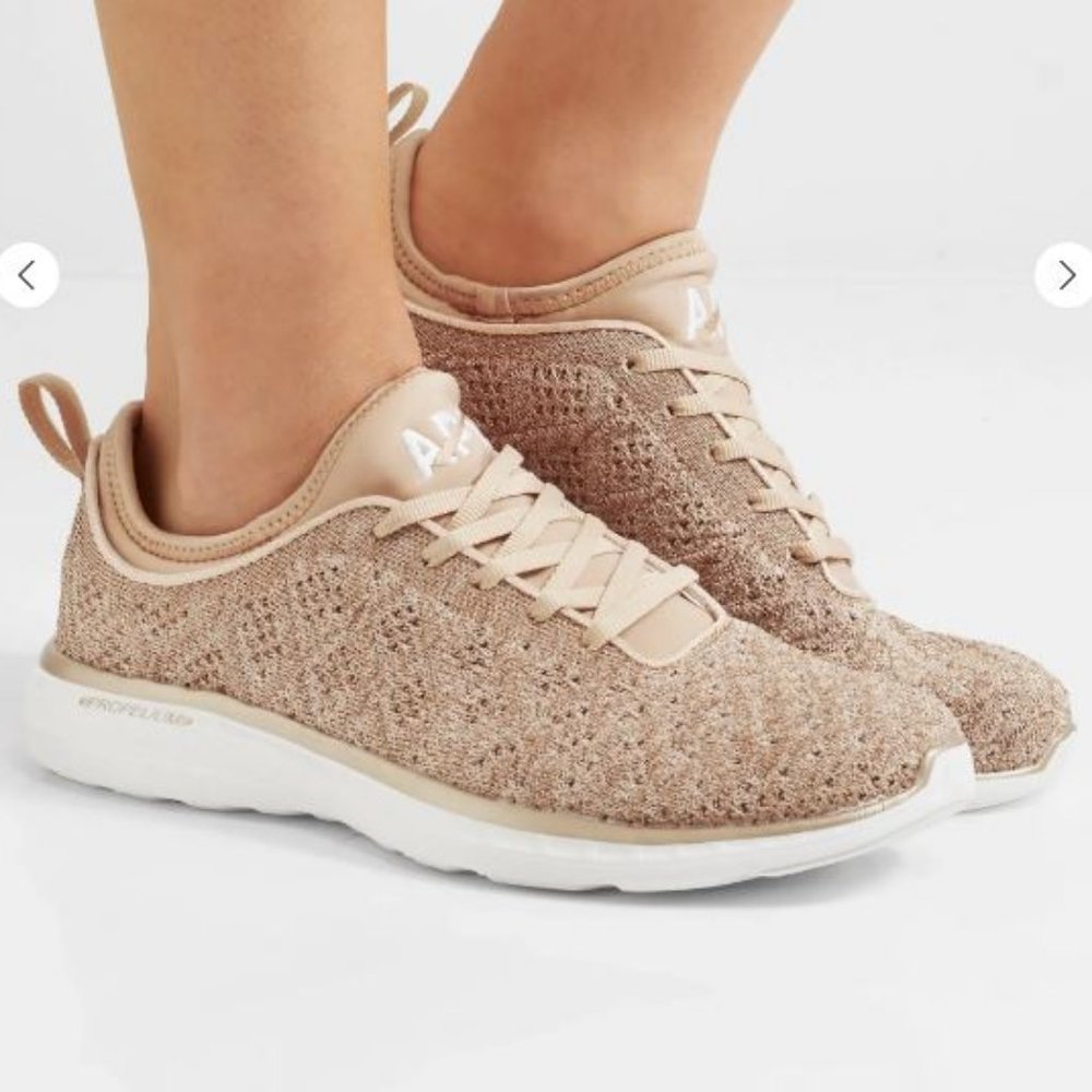 APL Sz 7.5 Techloom Phantom Rose Gold Sneaker